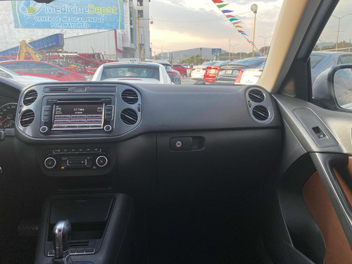 Volkswagen Tiguan 2.0 Track&fun Tipt Climatronic Qc Nav At