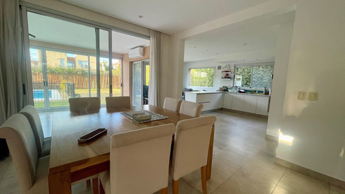 Casa En Alquiler En Los Sauces, Nordelta, Tigre