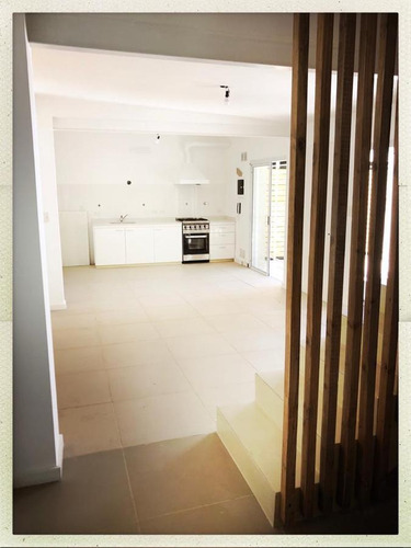Imagen 9 de 16 de Casa - Barrio Parque Leloir