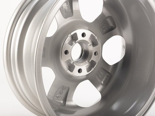 Imagen 4 de 7 de Llanta Rueda 15 Renault Kangoo