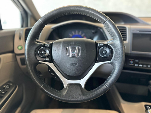 Honda Civic Sedan LXR 2.0 Flexone 16V Aut. 4p