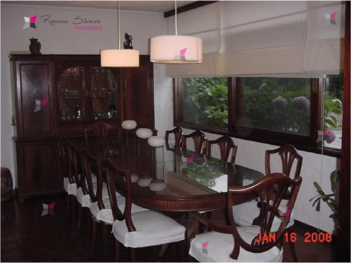 Casa En Mansa, 5 Dormitorios *- Ref: 7424