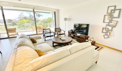 Imagen 4 de 30 de En Venta Y Alquiler, Tiburon Terrazas, Playa Brava - Punta Del Este - Punta Del Este Brava