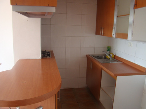 Se Vende Depto 2 Dormitorios 2 Baños Carmen 566