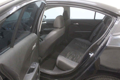 Imagen 12 de 15 de Chevrolet Cavalier 2019 4p Ls L4/1.5 Man