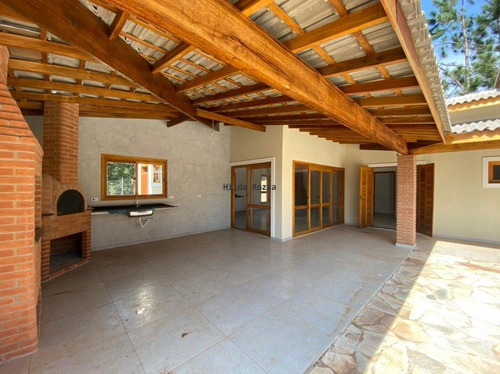 Imagem 5 de 15 de Chacara 2000 Metros Casa De 3 Dormitorios, Condominio Fechado! - V-1205