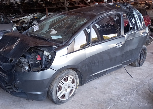 Imagem 11 de 15 de Sucata Honda Fit 2011 Para Vendas De Peças