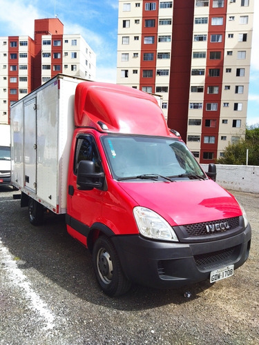 Imagem 1 de 3 de Fretes E Mudanças