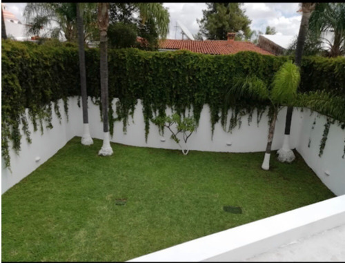 Imagen 3 de 26 de Hermosa Casa En Venta En Bugambilias