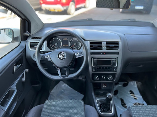 Imagen 15 de 17 de Volkswagen Fox Confort 2016