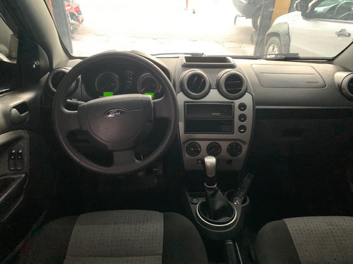 Ford Fiesta Sedan 2014 1.6 Rocam Se Flex 4p
