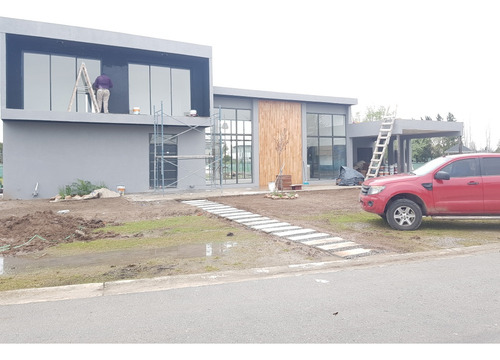 Imagen 4 de 5 de Casa Llave En Mano