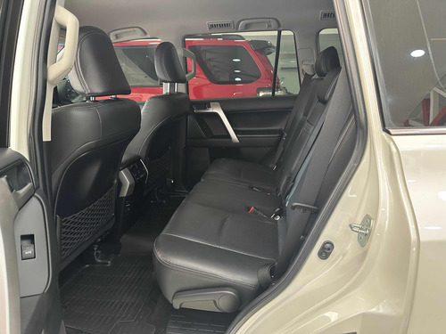 Imagen 6 de 13 de Toyota Prado Vx
