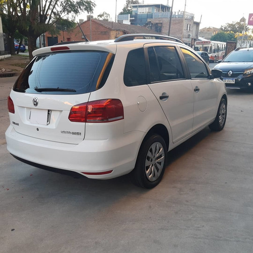 Volkswagen Suran 1.6 Comfortline 101cv Ab 2015
