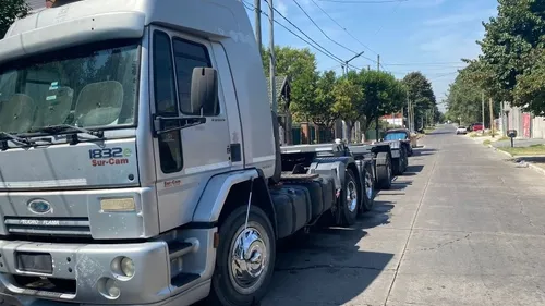 Ford Cargo 1832 2011 Cargo