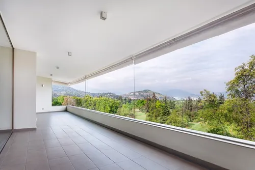 Vende Penthouse Vista Despejada Al Oriente