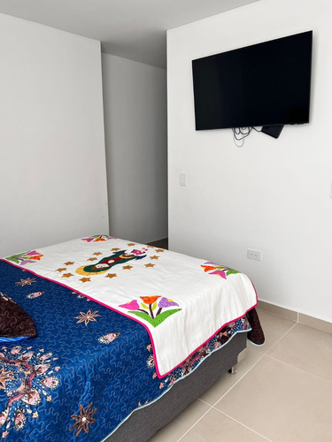 Apartamento 74 Metros Cuadrados Century Tower Rentas Cortas