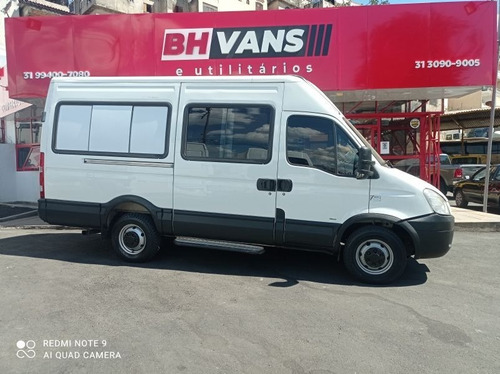 Imagem 3 de 11 de Iveco 3513 Grand Furgone 2008 Mista - Aceito Troca
