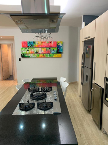 Imagen 3 de 12 de Económico Y Hermoso Apartamento En La Soledad 04144437404