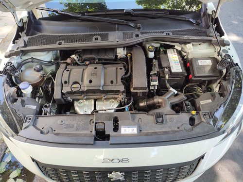 Peugeot 208 1.6 Feline Tiptronic