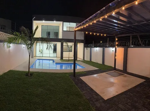Casa En Fraccionamiento Pedregal De Las Fuentes