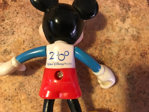 Juguete De Plástico De Mickey Mouse Con Playera De Argentina (Usado)