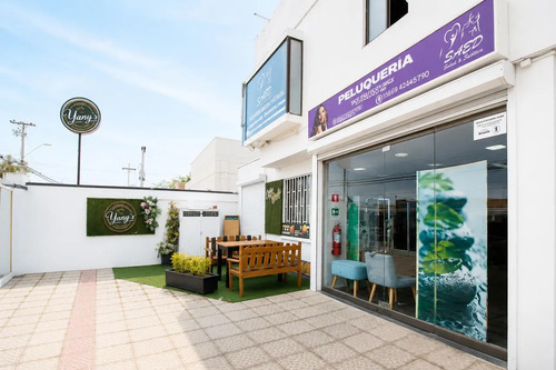 Venta De Casa Comercial Ideal Para Negocio De Salud