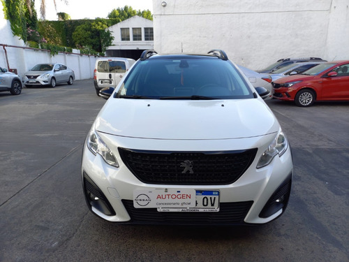 Imagen 11 de 14 de Peugeot 2008 Feline