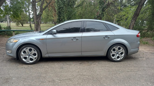 Ford Mondeo 1.8 Titanium Tdci M6