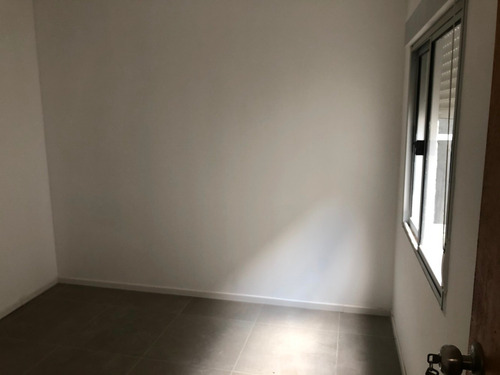 Recicladas, 2 Dormitorios, Vivienda De Interés Social