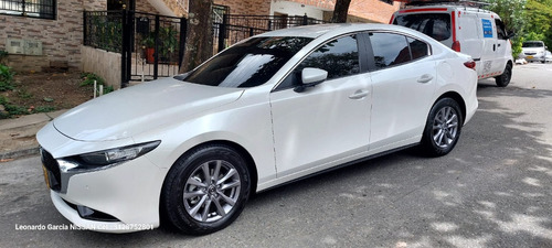 Mazda 3 2.0 Touring