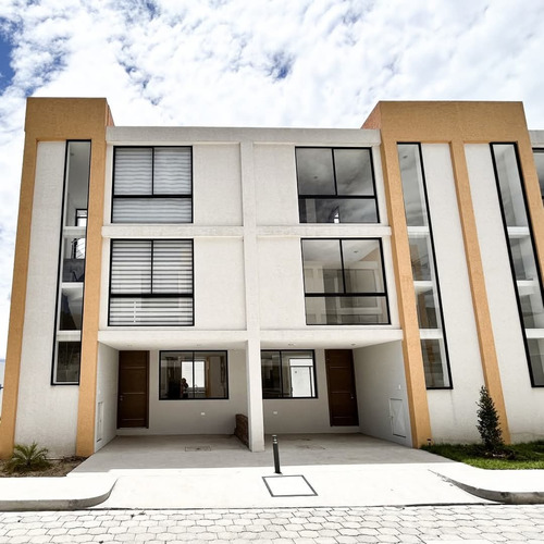 Casa Nueva A Estrenar, Ultima Disponible, En Conjunto Seguro De Solo 8 Casas