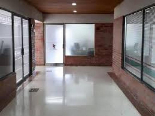 Imagen 4 de 10 de Oficina En Venta En Bucaramanga La Triada