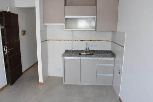 Imagen 6 de 16 de Moderno Semipiso 2 Ambientes A Estrenar En El Centro De Case