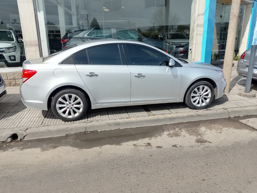 Chevrolet Cruze 1.8 Ltz Mt 141cv