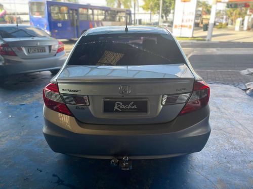 Imagem 5 de 11 de Honda Civic 2013 1.8 Lxl Flex Aut. 4p