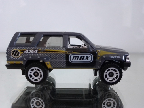 Toyota 4runner 1985 Marca Matchbox Escala 1:62