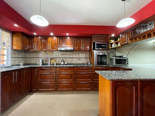 Venta Casa Castelar 5 Ambientes