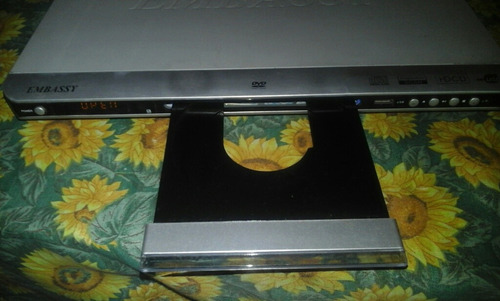 Reproductores De Dvd Combo X3 + Reproductor Cassette