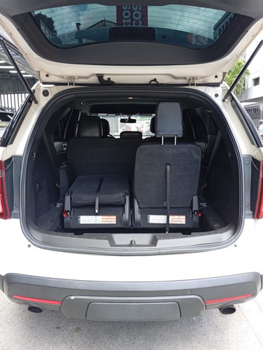 Ford Explorer Año 2014, Color Blanco, 4x4 Automática, 170km,