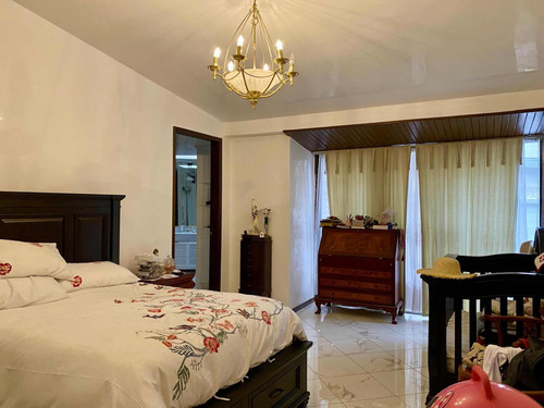 Casa En Renta En Bosque De Las Lomas!