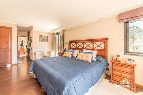 Imagen 17 de 30 de Venta Casa 3 Dormitorios En Suite, Pileta. - San Marino, Funes Hills.