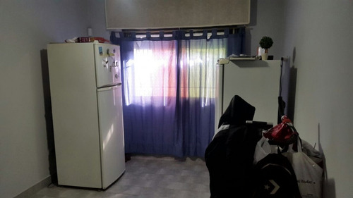 Imagen 9 de 13 de Bloque En Venta Con Casa 6 Ambientes Y Dos Departamentos 2 Ambientes