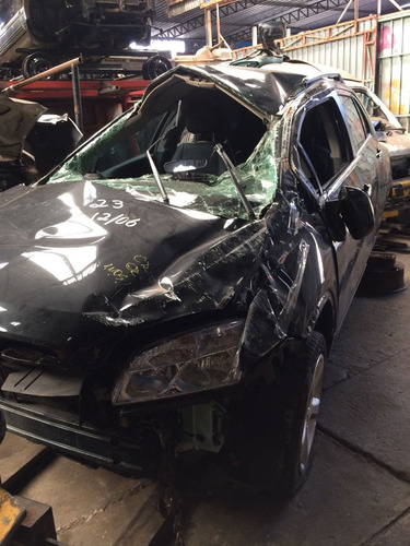 Sucata Tracker 2015 Vendo Peças Motor Cambio Suspensão Porta