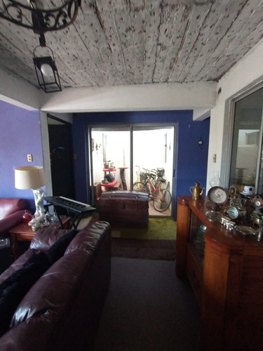 Casa De Dos Pisos En La Florida