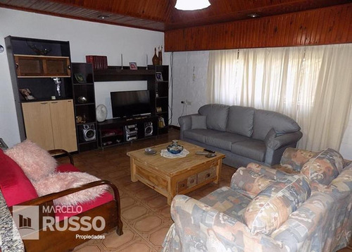 Imagen 5 de 25 de Casa + Depto., Local & Salón En Block