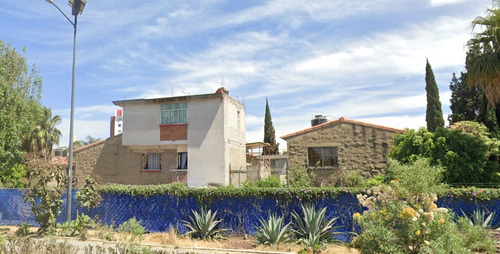 Casa En Remate Bancario En Av. Del Ferrocarril, Geovilla El Campanario, Claustro La Noria, Cholula De Rivadavia, Puebla (60% Descuento, Excelente Plusvalía) ¡gran Oportunidad De Inversión! - Sk12