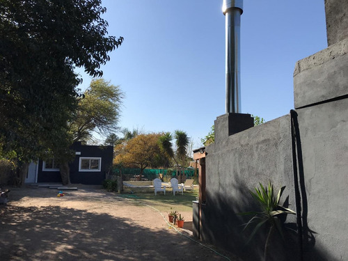 Imagen 9 de 10 de Casa En Venta - Villa Allende - Dos Dormitorios