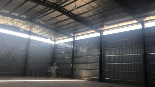 Imagen 6 de 14 de Excelente Galpón En Alquiler - Predio Cerrado Con Seguridad Y Servicios