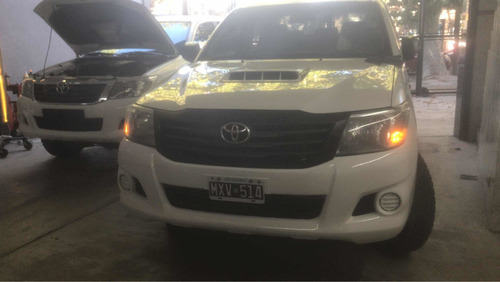 Toyota Hilux 2.5 Cd Dx Pack I 120cv 4x2 - H3 2013